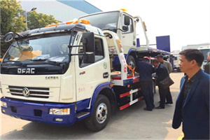 酉阳汽车道路救援拖车价格